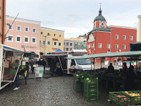 Wochenmarkt am Stadtplatz
